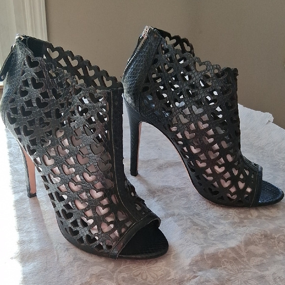 Alice + Olivia Shoes - Alice And Olivia By Stacey Bendet Heels Size 40.5